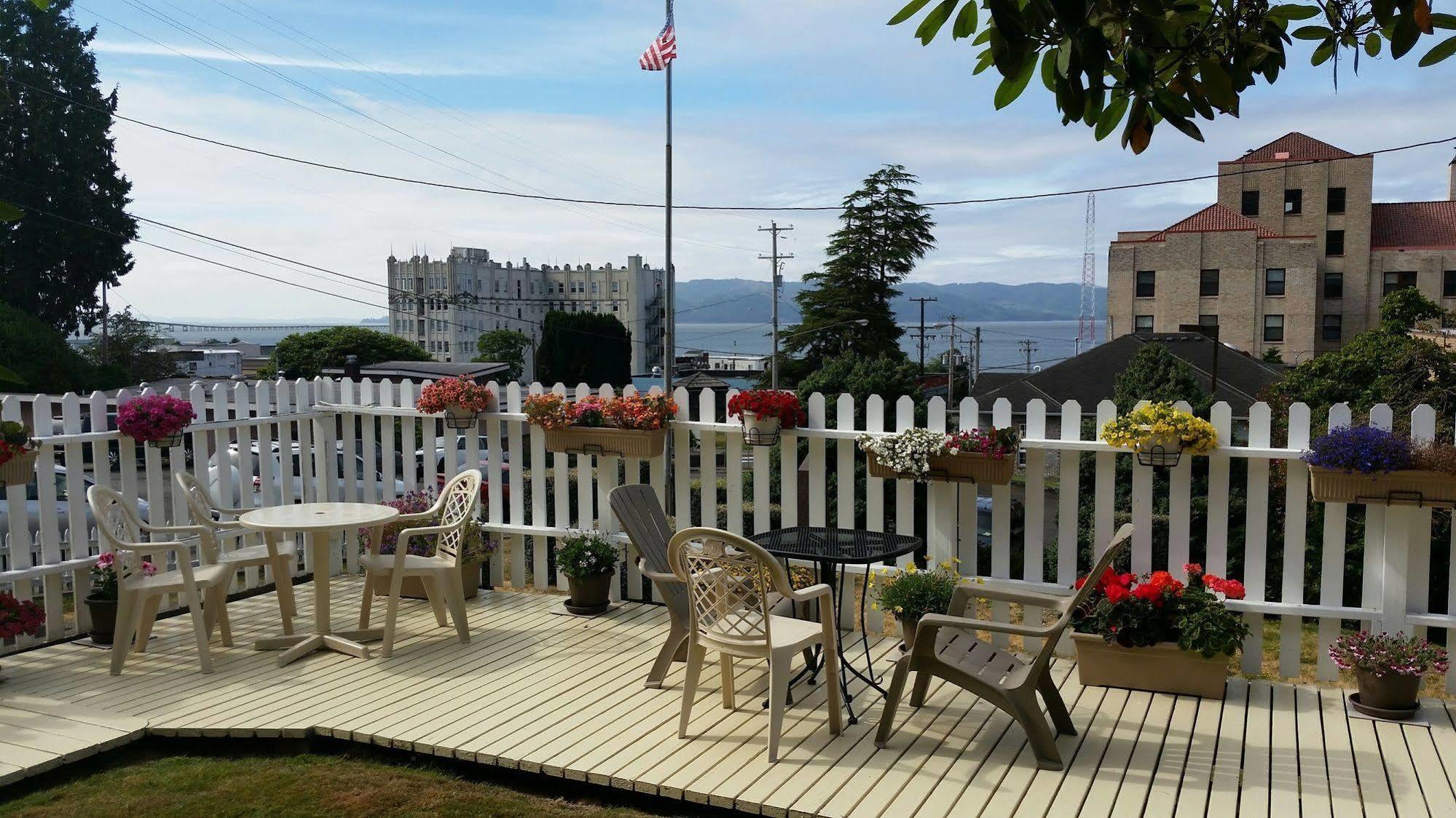 Rose River Inn B&B 阿斯托里亚 外观 照片